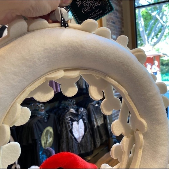 Jack Skellington Holiday Wreath - The Nightmare Before Christmas - Picture 10 of 14